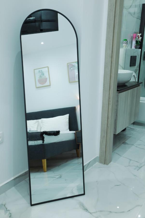 Apollo 2 Bd Jacuzzi Suite Atene Esterno foto