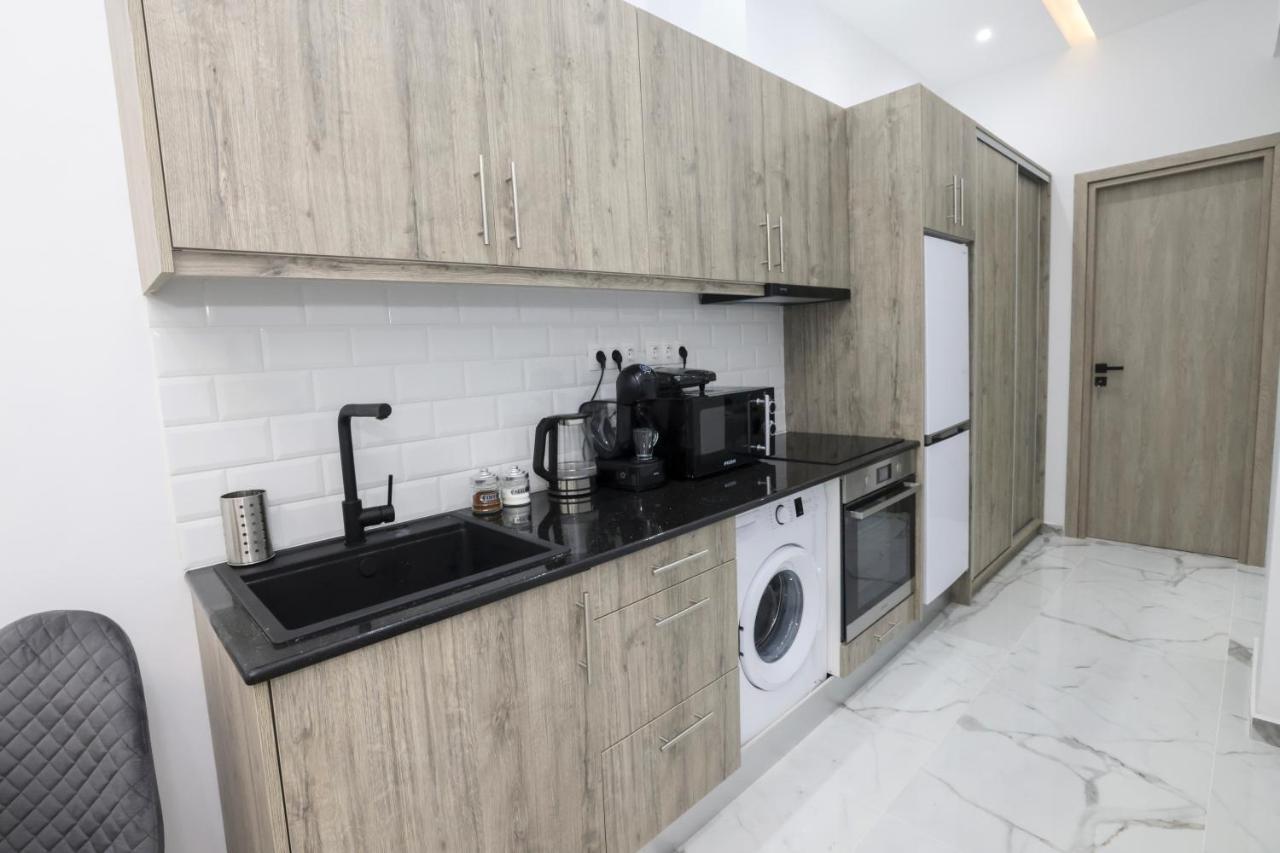 Apollo 2 Bd Jacuzzi Suite Atene Esterno foto