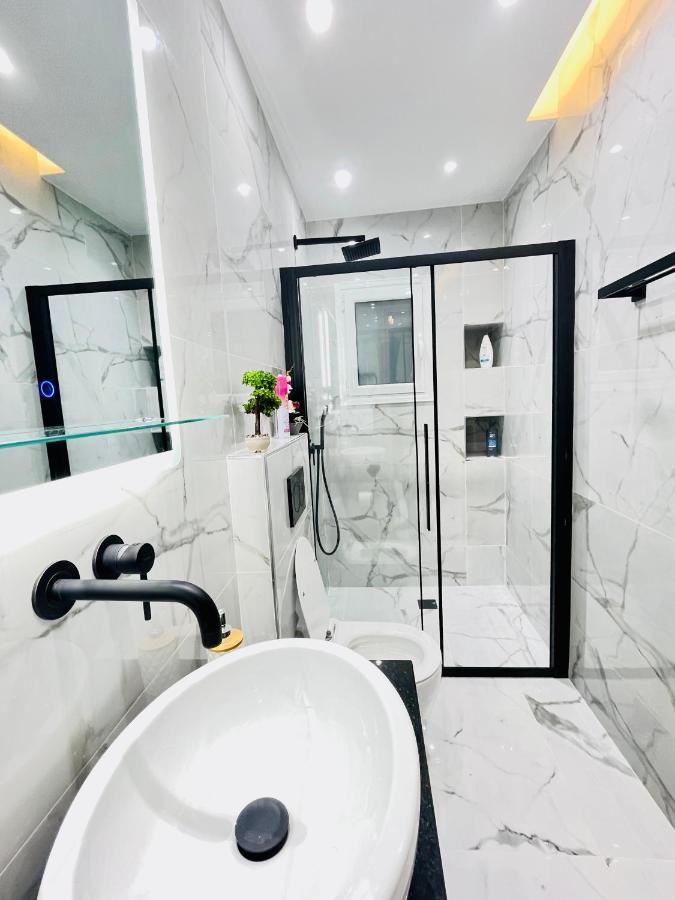 Apollo 2 Bd Jacuzzi Suite Atene Esterno foto